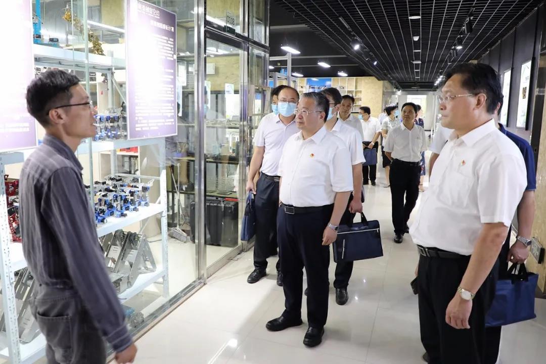 黃淮學院、黃淮學院附屬駐馬店市中心醫(yī)院醫(yī)教融合推進會召開