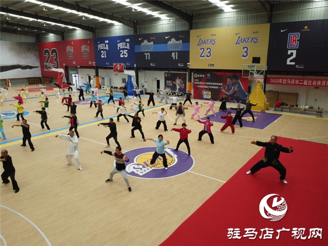 以拳會(huì)友學(xué)習(xí)充電:駐馬店開展太極拳二級(jí)社會(huì)體育指導(dǎo)員培訓(xùn)