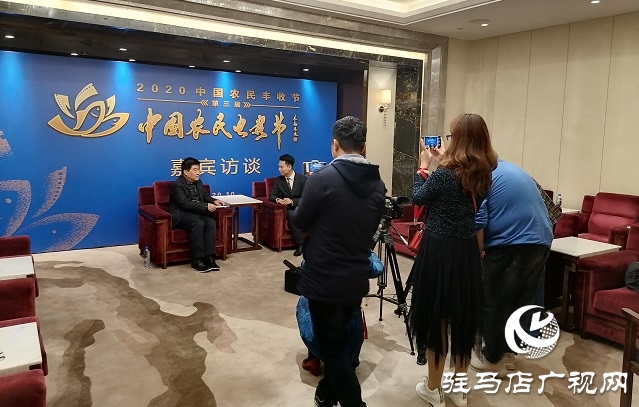 王強(qiáng):駐馬店正在由農(nóng)業(yè)大市向農(nóng)業(yè)強(qiáng)市轉(zhuǎn)變