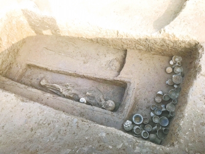 兵馬俑、唐三彩都是晚輩！ 4000年前貴族定制隨葬品長(zhǎng)啥樣？
