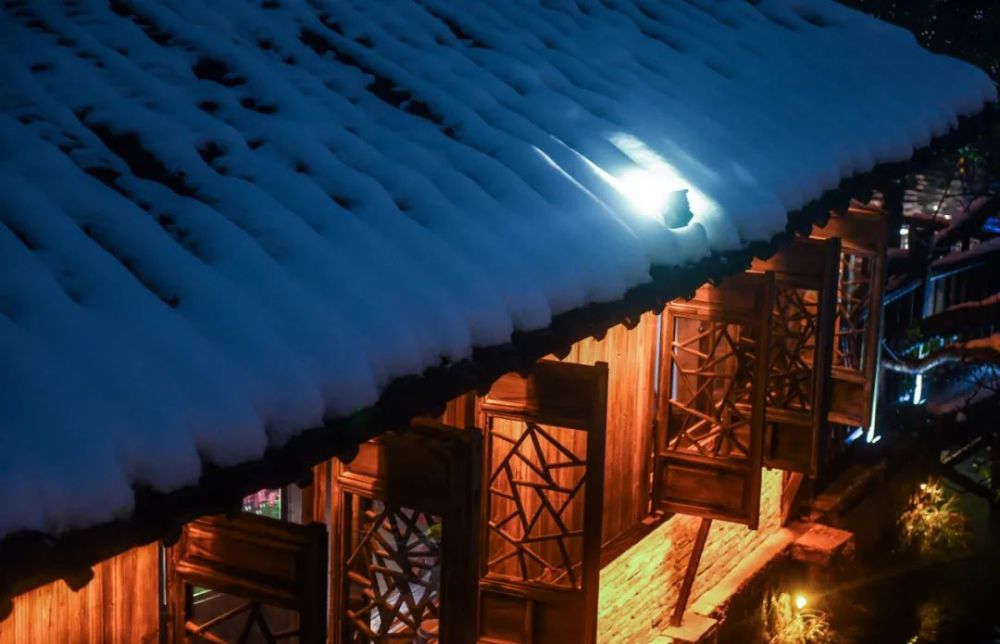 今日冬至，風(fēng)雪連晝夜，最珍是家常