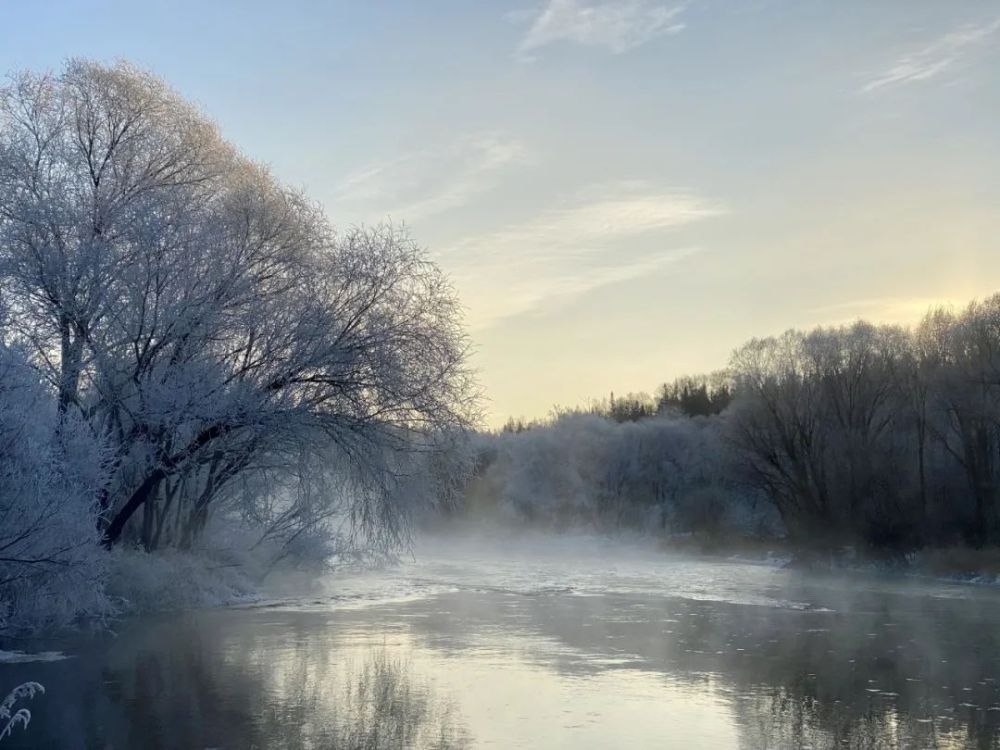 今日冬至，風(fēng)雪連晝夜，最珍是家常