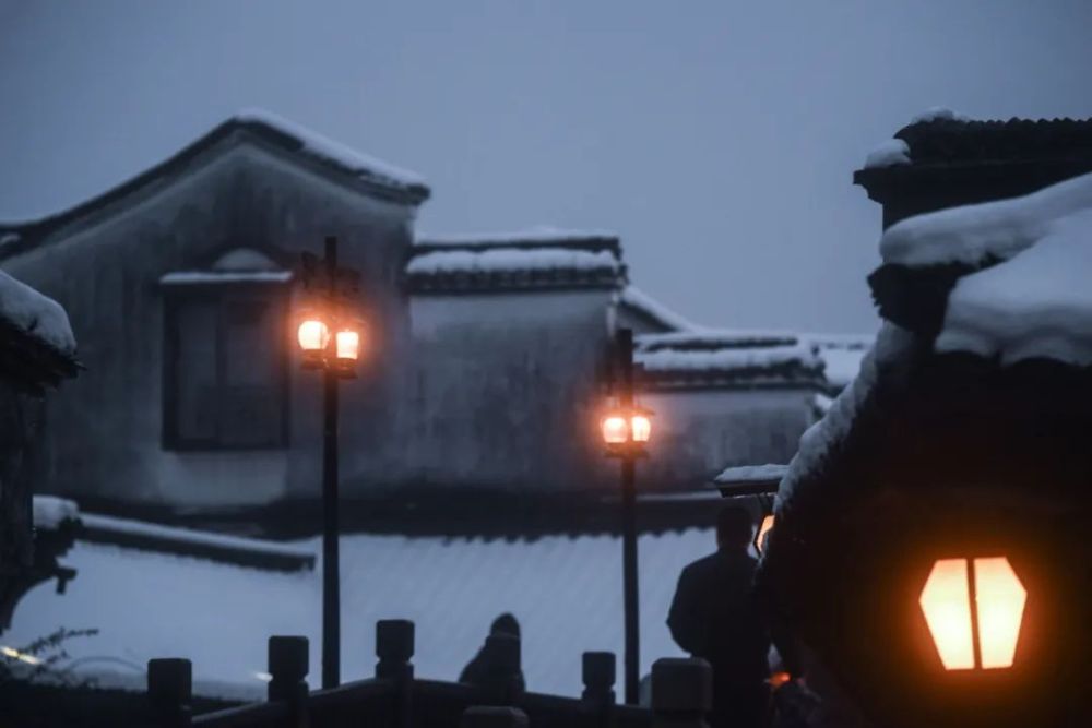 今日冬至，風(fēng)雪連晝夜，最珍是家常