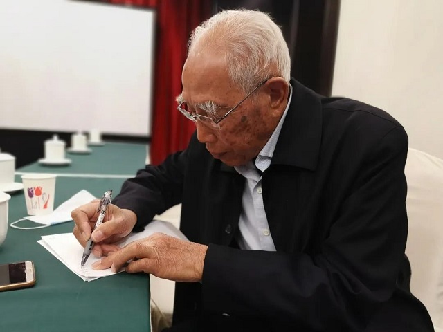 一生視玉米種子比命更重要，84歲的他獲“最美科技工作者”稱號
