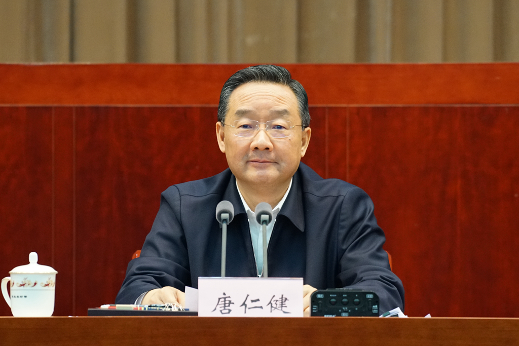 農(nóng)業(yè)農(nóng)村部黨組召開會(huì)議強(qiáng)調(diào)深入學(xué)習(xí)貫徹習(xí)近平總書記重要講話精神 扎實(shí)做好今年農(nóng)業(yè)農(nóng)村各項(xiàng)工作