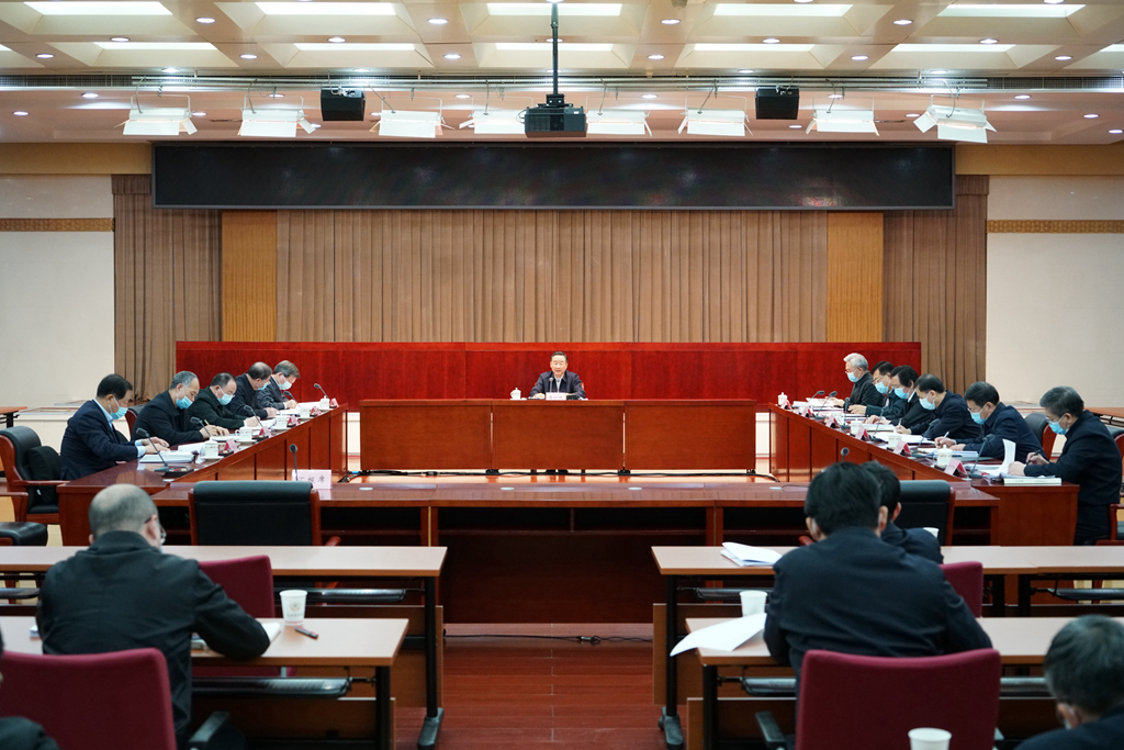 農(nóng)業(yè)農(nóng)村部黨組召開會議強(qiáng)調(diào)深入學(xué)習(xí)貫徹習(xí)近平總書記重要講話精神 扎實做好今年農(nóng)業(yè)農(nóng)村各項工作