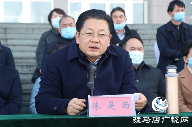 駐馬店市舉行2021年新冠肺炎冬春季疫情防控市區(qū)聯(lián)動應(yīng)急實戰(zhàn)演練