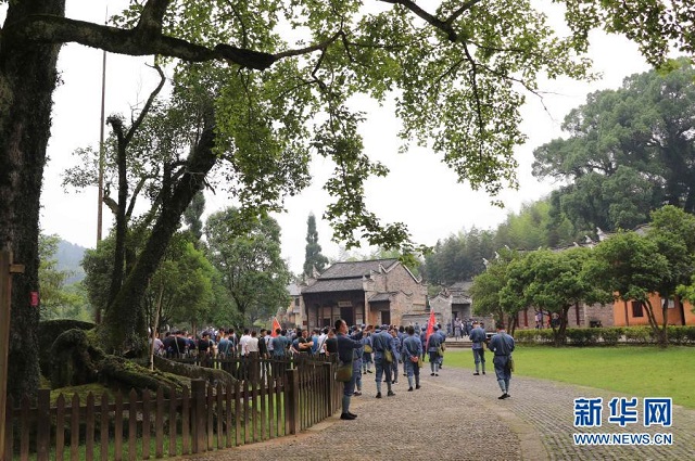 鐘華論：風雨蒼黃百年路，高歌奮進新征程——從黨史學習教育中汲取智慧力量 