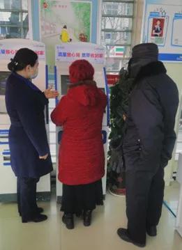 銀發(fā)暖心！駐馬店移動“銀發(fā)暖心服務(wù)”在行動