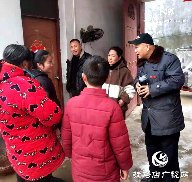 蘇州勞模之家獻(xiàn)愛(ài)心 情暖汝南三橋貧困生