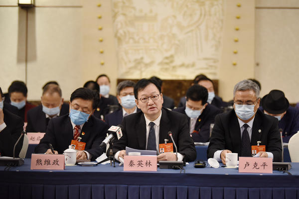 【大河網(wǎng)景】河南代表團舉行全體會議審議政府工作報告