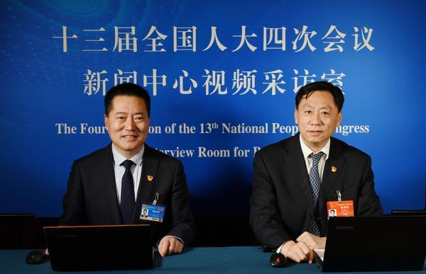 最新！河南代表團(tuán)共提交議案44件 建議613件