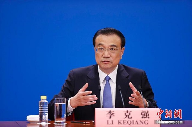門診費用異地報銷何時解決？中新社記者替你問了總理