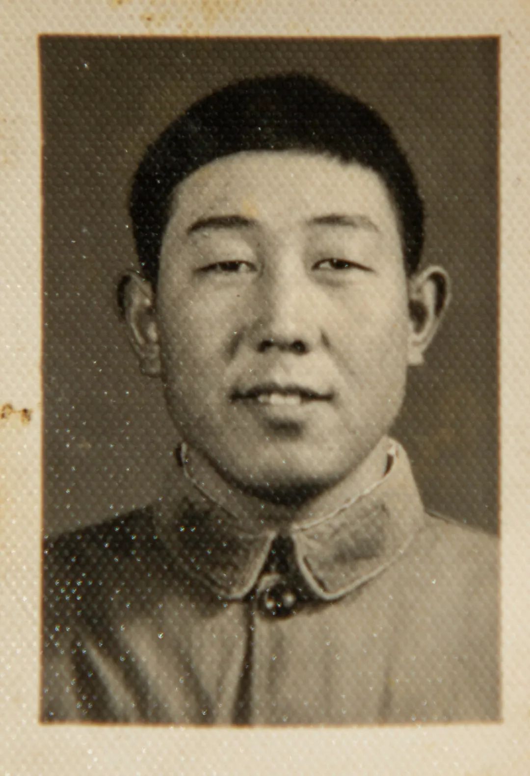 在羅布泊入黨