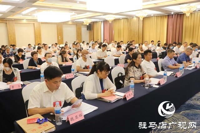 民盟駐馬店市第五次代表大會(huì)召開(kāi)