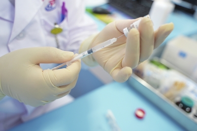 鄭州目前無危重癥型病例，專家： 離不開新冠疫苗的保護