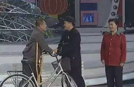 美國打阿富汗20年，最大輸家是公知