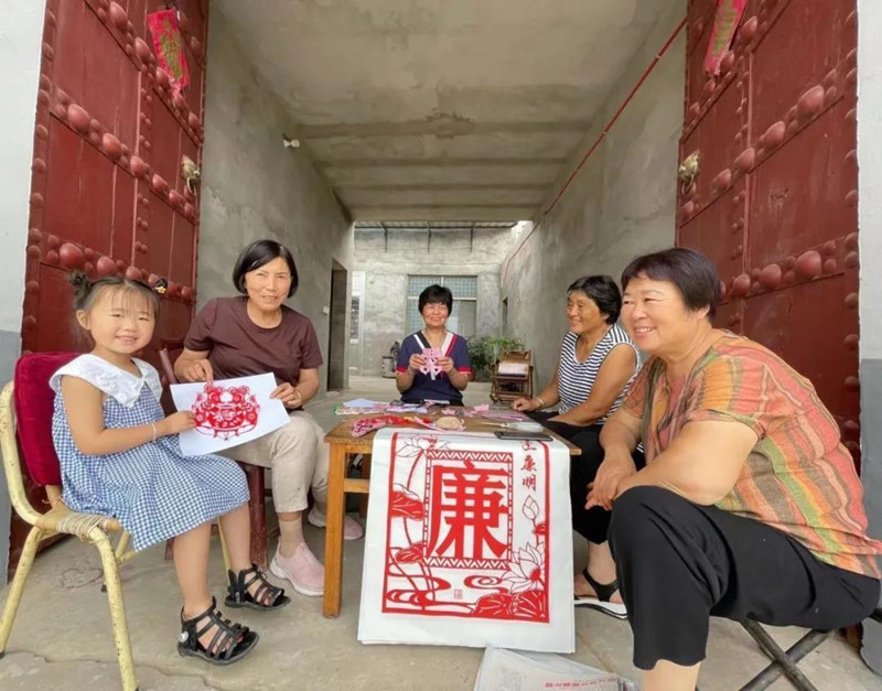 河南這些鄉(xiāng)村有了大變化！ 產(chǎn)業(yè)興、農(nóng)村美、農(nóng)民富的美麗畫卷正徐徐展開