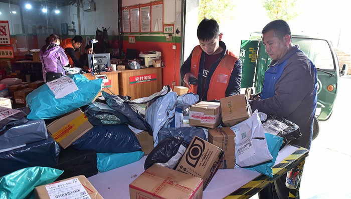 全國(guó)鄉(xiāng)鎮(zhèn)快遞網(wǎng)點(diǎn)覆蓋率達(dá)98% 農(nóng)村每天有1億件包裹