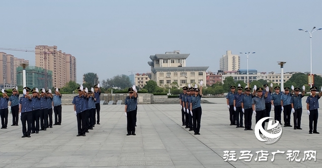正陽縣交通運(yùn)輸執(zhí)法局開展軍訓(xùn)會操評比活動