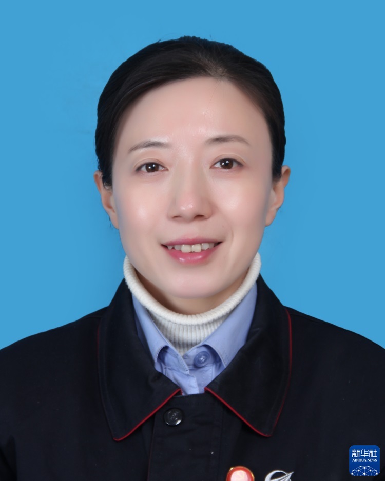 奮斗百年路 啟航新征程·中國共產(chǎn)黨人的精神譜系｜愛崗敬業(yè)、爭創(chuàng)一流——勞模精神述評