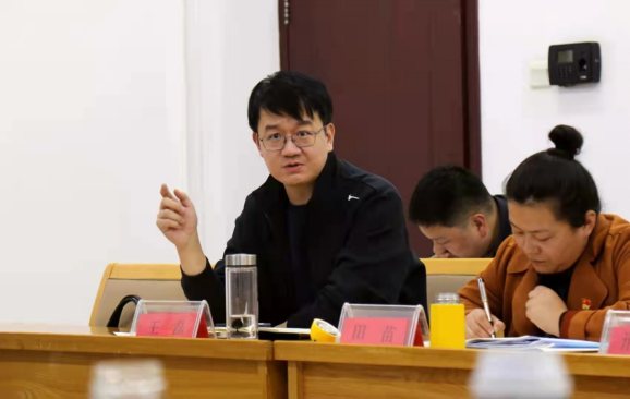 鄭州市委黨校第65期中青二班舉行學員論壇