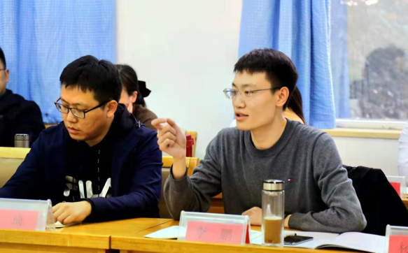 鄭州市委黨校第65期中青二班舉行學員論壇