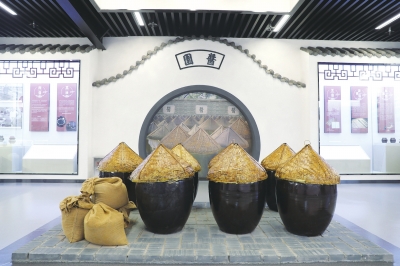 三產(chǎn)融合的“原陽模式” 釋放出“1+1+13”的新動(dòng)能——“老家河南，吃在原陽”系列報(bào)道之三