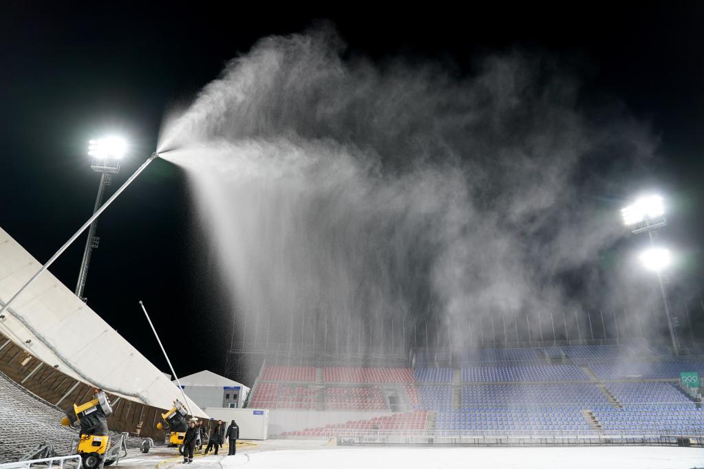 你不知道的冬奧事丨多名國(guó)際專家認(rèn)可：人造雪常用、公平、安全
