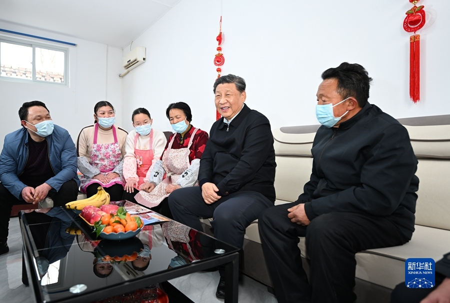 習(xí)近平春節(jié)前夕赴山西看望慰問基層干部群眾 向全國(guó)各族人民致以美好的新春祝福 祝各族人民幸福安康祝偉大祖國(guó)繁榮富強(qiáng)