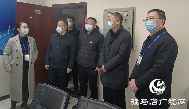 何晞到駐馬店廣播電視臺(tái)調(diào)研指導(dǎo)工作
