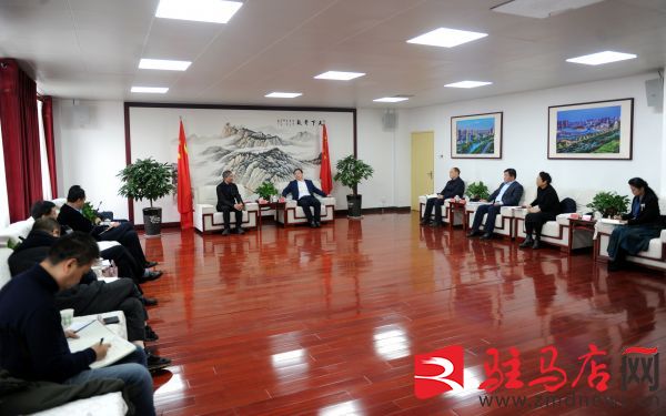 李躍勇會(huì)見美國醫(yī)學(xué)科學(xué)院國際院士勵(lì)建安一行