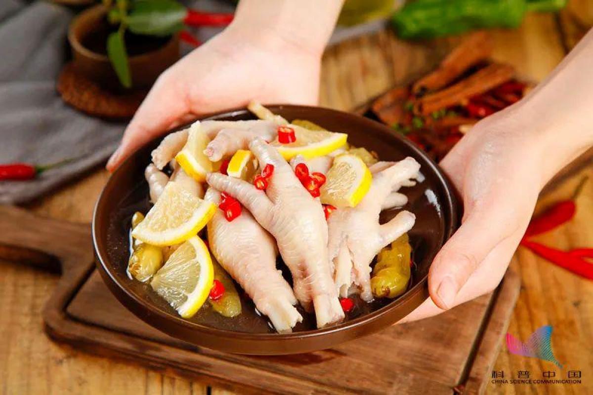 這樣的雞爪可要當(dāng)心了！食用對人體健康影響很大