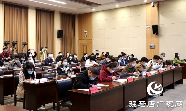 “掌上辦、零跑腿” “咱的駐馬店”APP注冊(cè)用戶突破300萬(wàn)
