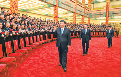 習(xí)近平會(huì)見(jiàn)全國(guó)公安系統(tǒng)英雄模范立功集體表彰大會(huì)代表