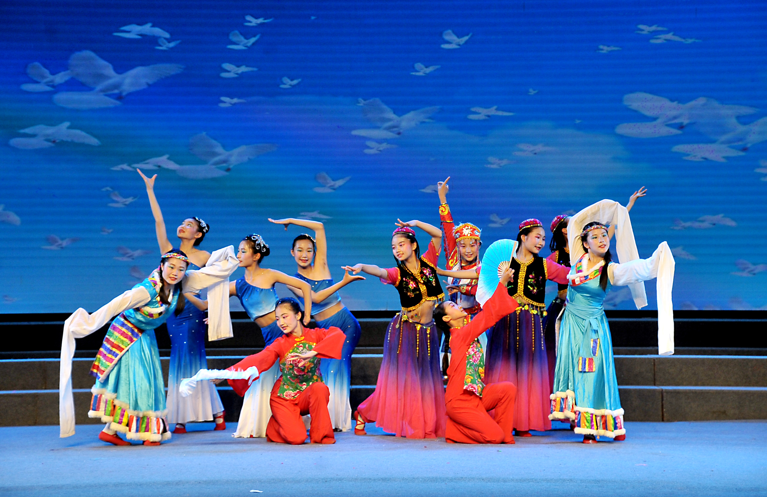 紅心向黨頌黨恩·2022駐馬店市慶“六一”少兒大型文藝晚會