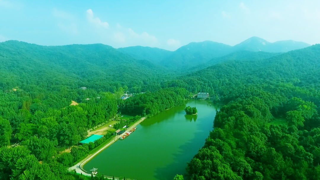 免費(fèi)游玩、國風(fēng)游園、文化大餐……端午節(jié)河南文旅消費(fèi)強(qiáng)勁復(fù)蘇，各大景區(qū)鉚足了干勁兒
