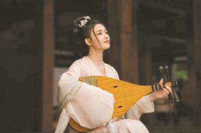 《夢(mèng)華錄》對(duì)古典戲曲的非典型改編留下這些啟示