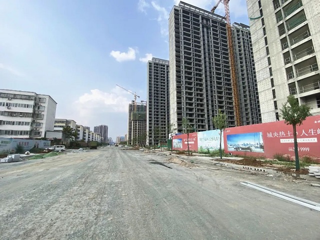 副市長賈迎戰(zhàn)蒞臨視察！保民生，促發(fā)展！金科·君悅公館項目西側盤古山路南延工程通車在即！