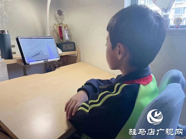 駐馬店市第二小學開展”勿忘國恥 珍愛和平“2022年“國家公祭日”主題教育活動