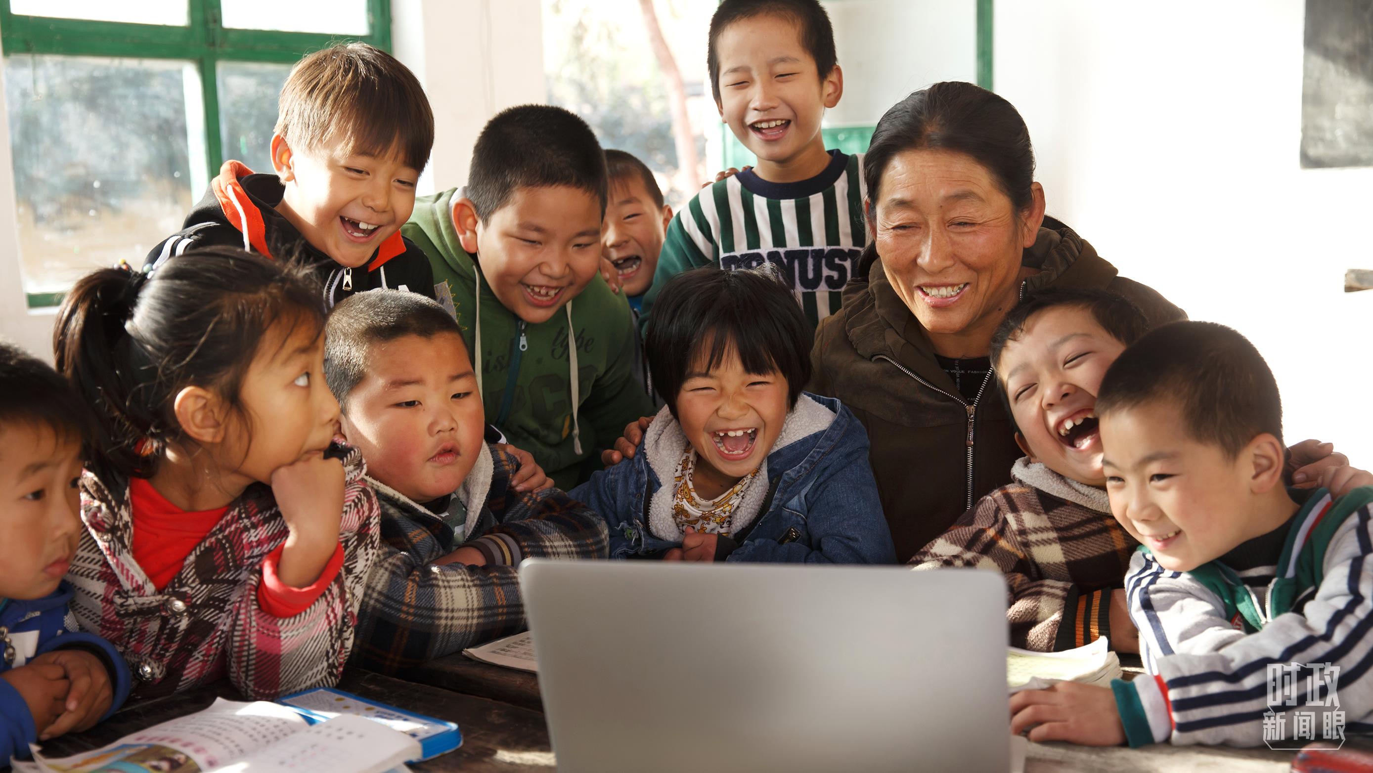 時政新聞眼丨在中央農(nóng)村工作會議上，習(xí)近平這樣部署建設(shè)農(nóng)業(yè)強(qiáng)國