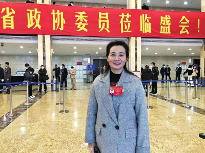 到2025年河南糧食生產(chǎn)要達(dá)到1400億斤…… 扛農(nóng)業(yè)大省責(zé)任，他們有話說