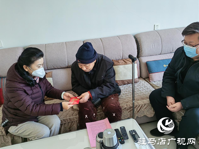 駐馬店市民政局走訪慰問離退休老黨員、生活困難黨員