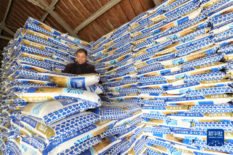 緊抓農(nóng)時 萬象“耕”新