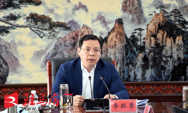 全市拼搶“開門紅”督導和服務工作匯報會召開