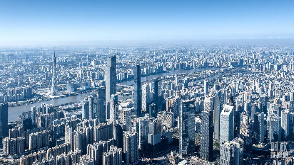 時(shí)政新聞眼丨習(xí)近平在廣州調(diào)研這兩家企業(yè)，蘊(yùn)含哪些戰(zhàn)略思考？