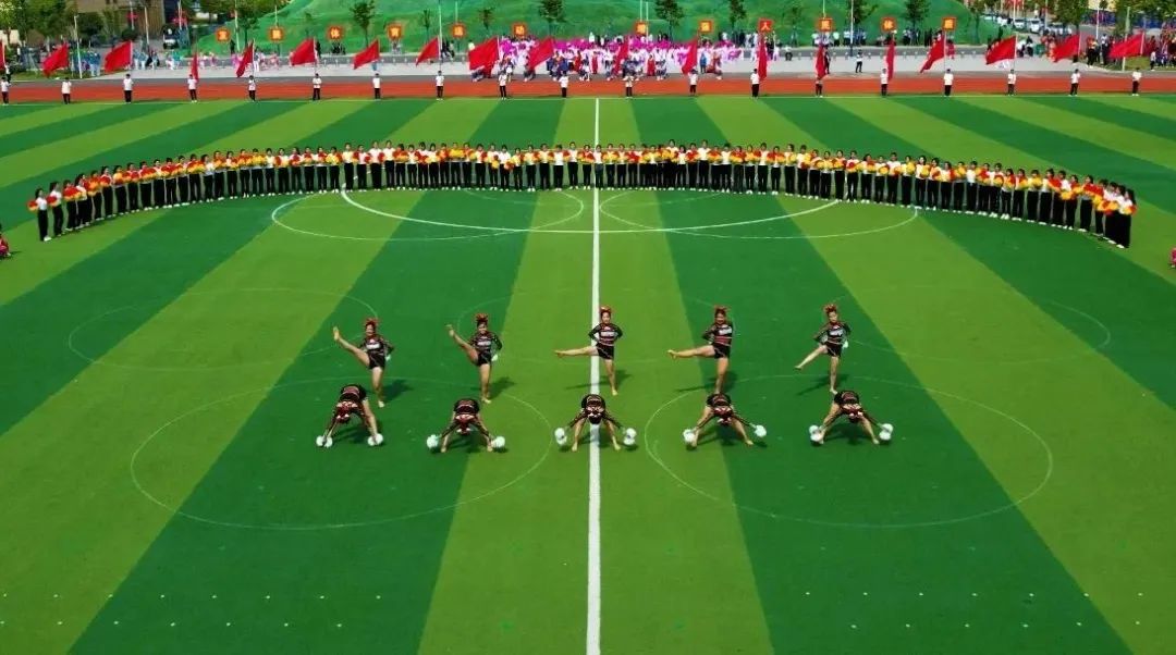 ?共享運(yùn)動(dòng)激情 迸發(fā)奮進(jìn)力量！第二屆駐馬店市直機(jī)關(guān)趣味運(yùn)動(dòng)會(huì)暨市直職工運(yùn)動(dòng)會(huì)開幕