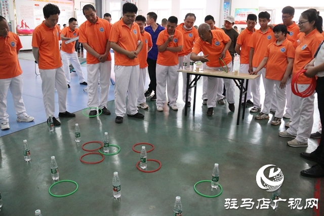 真情慰問(wèn)傳溫暖 趣味運(yùn)動(dòng)遞和諧