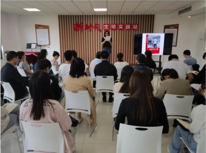 追隨總書記足跡 書寫青春華章——駐馬店市紀(jì)委監(jiān)委機(jī)關(guān)五月開展“每月一主題”讀書分享活動(dòng)