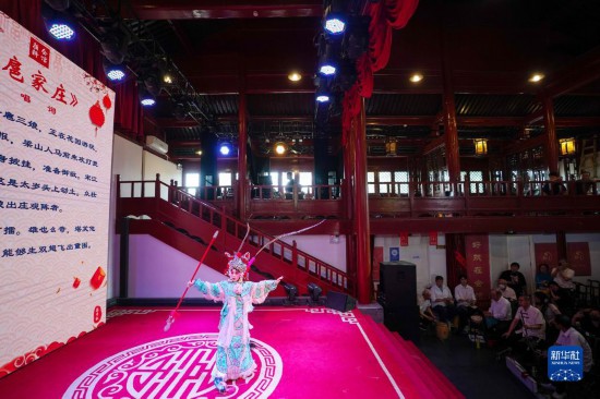 百年老會(huì)館 娃娃大戲臺(tái)